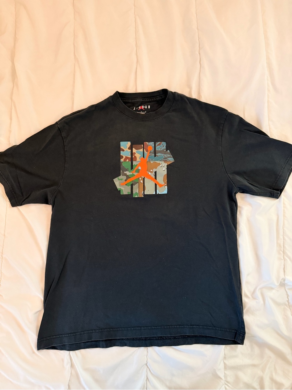 Nike Air Jordan x Undefeated T-Shirt
